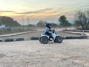 Le Cabanon Enchanté à Pourrières