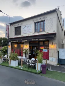 LE PATIO à Issy-les-Moulineaux