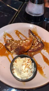 l’Eclipse Restaurant lounge à Roissy-en-Brie