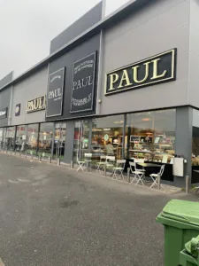 Paul à Sainte-Geneviève-des-Bois