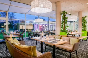 « Parenthèse », By Novotel à Saint-Pierre-du-Perray