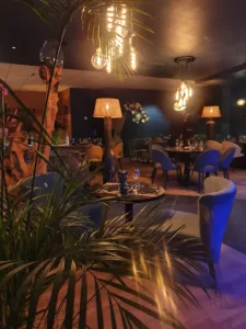 CHEZ LES AMIS à Ollioules