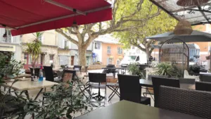 En Face à Bagnols-en-Forêt