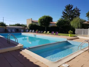 Camping des Nations *** Parc régional du Pilat à Auberives-sur-Varèze