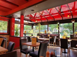 Le chalet du parc à Paris