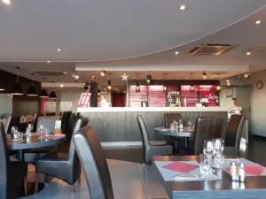 Chez Lui à Savigné