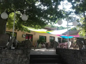 Hotel Restaurant des Lacs à Contrexéville