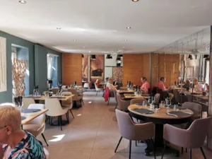 Restaurant Le Pavé De Sars à Sars-Poteries