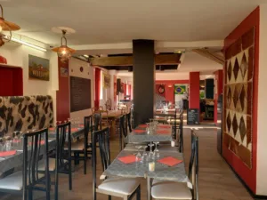 Latina Café à Chavigny-Bailleul