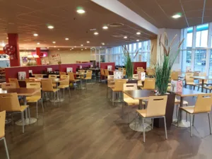 Restaurant flunch Laval à Laval