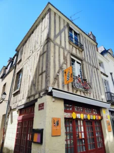 Le Serpent Volant à Tours