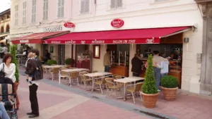 Brioche Dorée à Menton