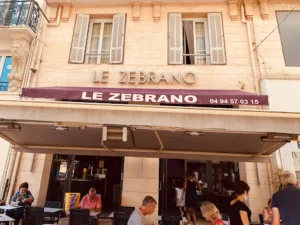 LE ZEBRANO à Hyères