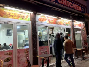 CEYLON CHICKEN à La Courneuve