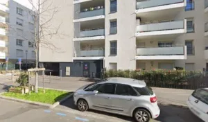 LE CHAT NOiR à Vaulx-en-Velin