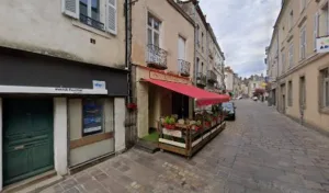 Le Comptoir par Made in Cha à Laval