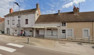 Le Six Auto à Champforgeuil