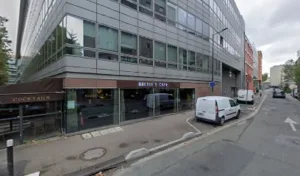 Cafe Lounge Restaurant Happy Hours à Montreuil