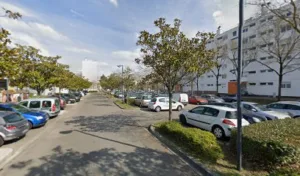 Cheklat Lounis à Rillieux-la-Pape