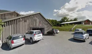 Company Service à Demi-Quartier