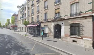 Maman Roll saint burger à Courbevoie