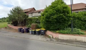 La Croix de Pierre à Rouxmesnil-Bouteilles