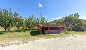 La Cabane Rouge à Remoulins